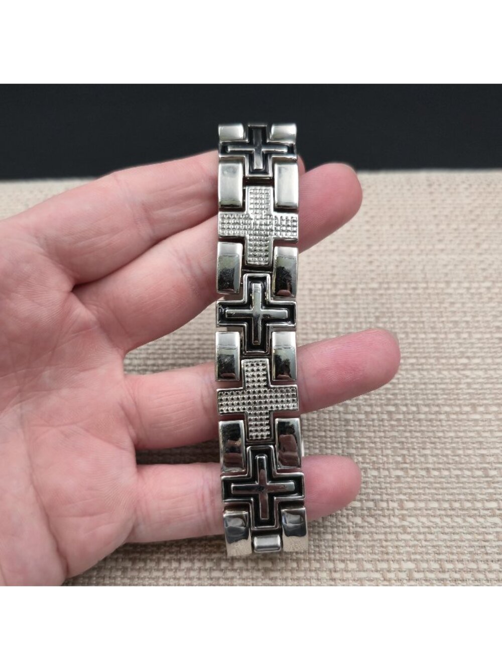 8.5 Inch Stainless Steel Religious Cross Heavy Metal Bracelet B1169